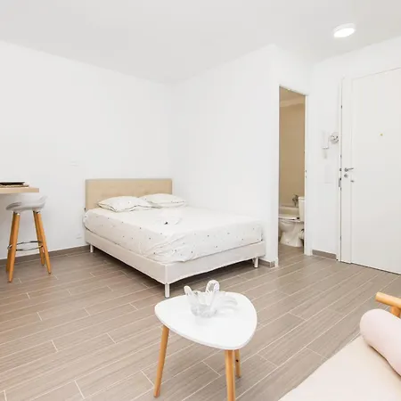 Etoile De Mer - Agreable Studio - Front De Mer - Ментона
